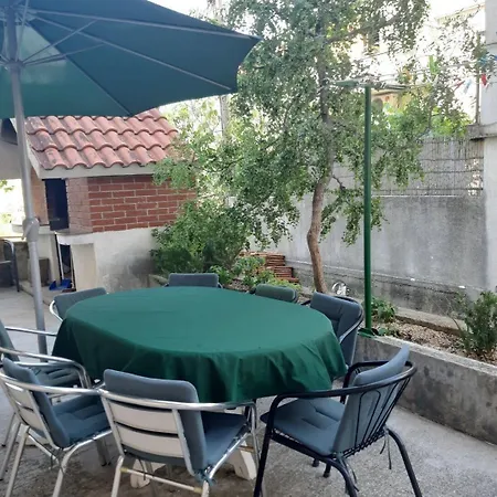Apartment Zeljko Makarska Exterior photo